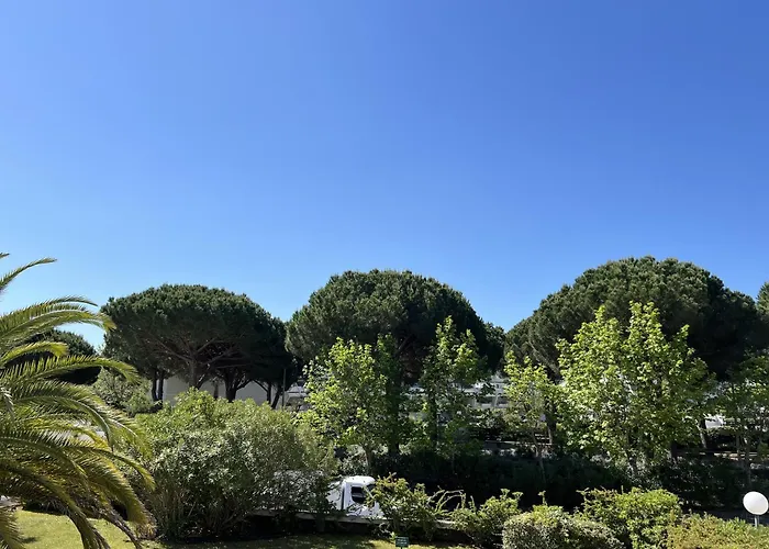 Sol-y-days, Sables D'or, Résidence Avec Piscine, Moderne Avec Balcon